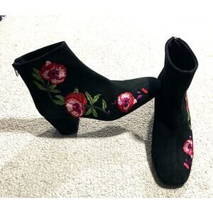 Renvy Ankle Boots Suede Floral Embroidery Womens Sz 41 10 Made in Spain Black